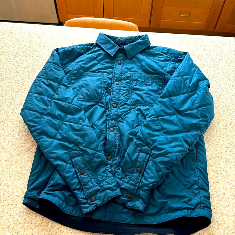 The North Face Fort Point Insulated Flannel - Men's size M